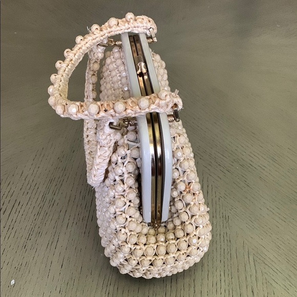 Vintage LEFCORT Elegant Cream Beaded Handbag - Picture 2 of 16